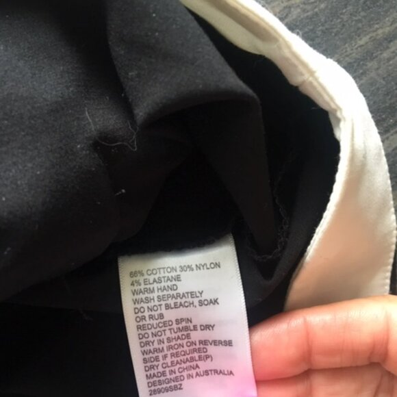 Bardot (Australian) fitted black/white mini skirt with asymetrical hem size 6 - Picture 10 of 13